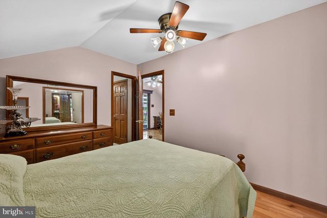 1304 BRYAN POINT RD, Accokeek, MD 20607