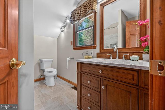 1304 BRYAN POINT RD, Accokeek, MD 20607