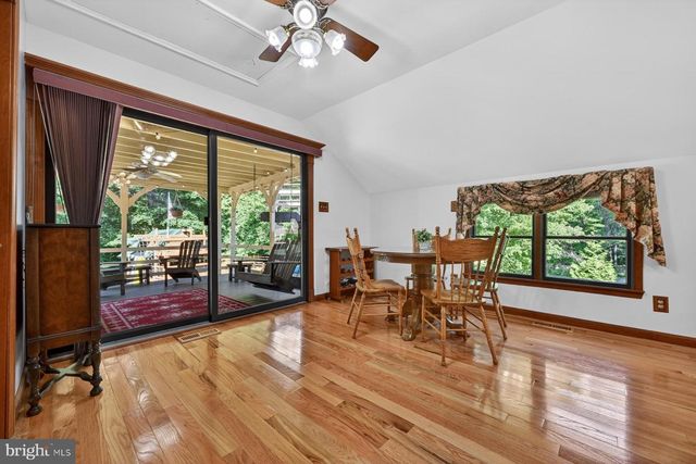 1304 BRYAN POINT RD, Accokeek, MD 20607