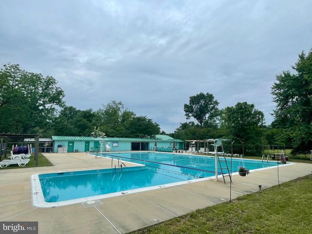 1304 BRYAN POINT RD, Accokeek, MD 20607
