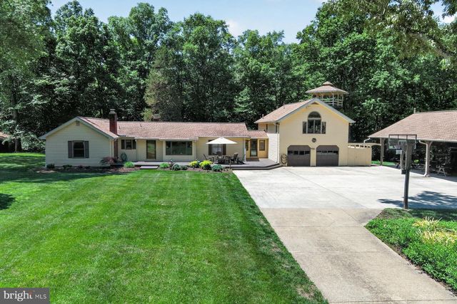 1304 BRYAN POINT RD, Accokeek, MD 20607
