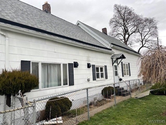 120 Weiss Street, Buffalo, NY 14206