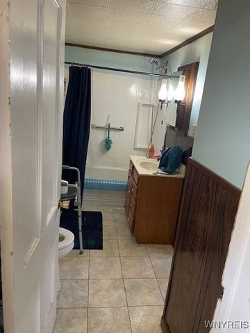 120 Weiss Street, Buffalo, NY 14206