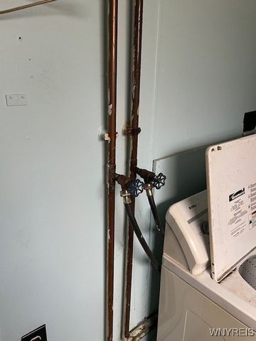 120 Weiss Street, Buffalo, NY 14206