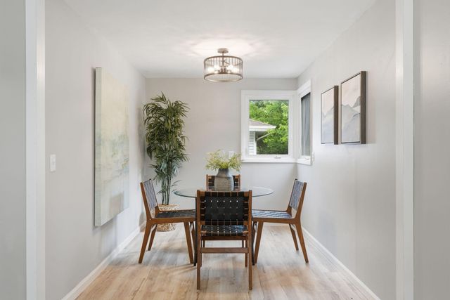 2904 Oregon Avenue S, Saint Louis Park, MN 55426