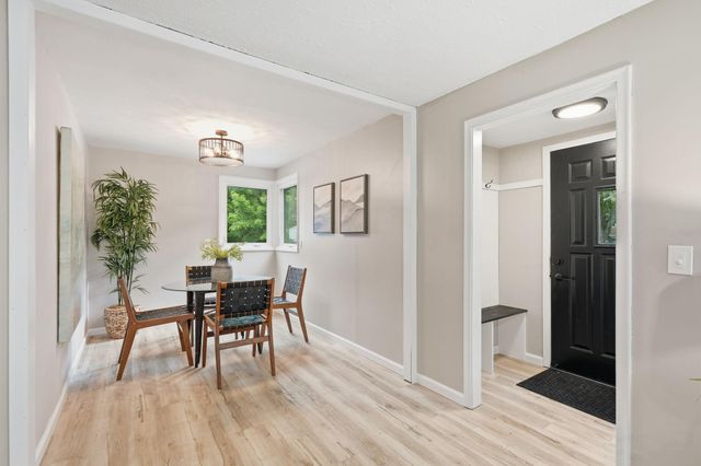 2904 Oregon Avenue S, Saint Louis Park, MN 55426