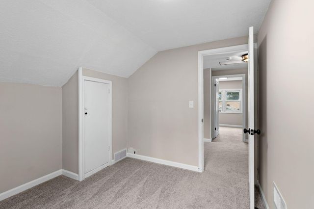2904 Oregon Avenue S, Saint Louis Park, MN 55426