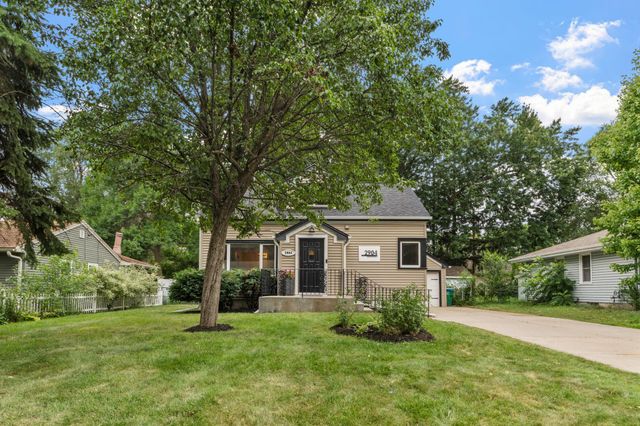 2904 Oregon Avenue S, Saint Louis Park, MN 55426