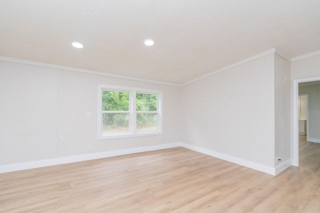 161 Lake Forest Drive, Birchwood, TN 37308