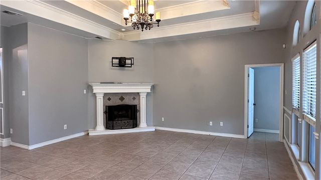 6825 Guinevere St, Corpus Christi, TX 78414