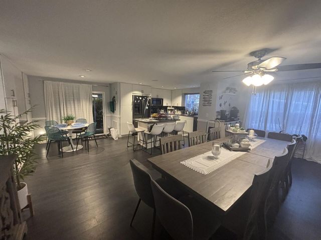 6700 NW 45th Avenue S-7, Coconut Creek, FL 33073