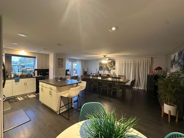 6700 NW 45th Avenue S-7, Coconut Creek, FL 33073