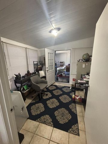 6700 NW 45th Avenue S-7, Coconut Creek, FL 33073
