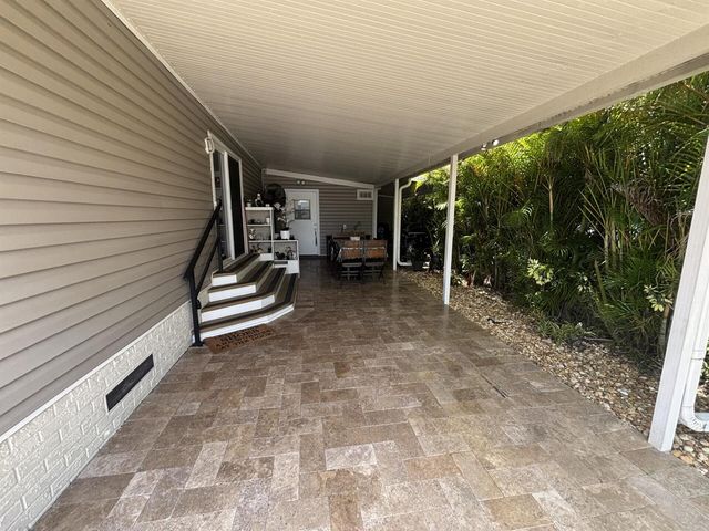 6700 NW 45th Avenue S-7, Coconut Creek, FL 33073