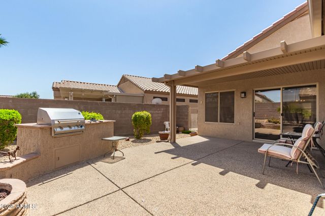 15844 W ARROWHEAD Drive, Surprise, AZ 85374
