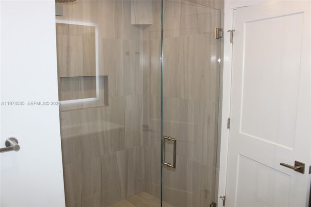 3857 Tree Top Dr 3857, Weston, FL 33332