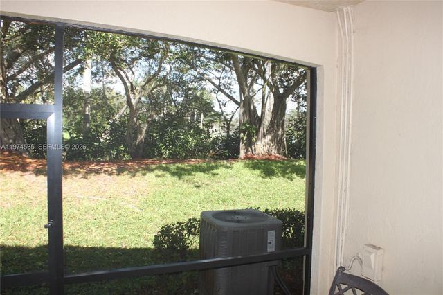 3857 Tree Top Dr 3857, Weston, FL 33332