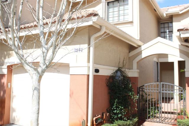 3857 Tree Top Dr 3857, Weston, FL 33332