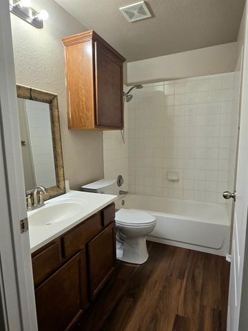 3209 Barksdale DR, Austin, TX 78725