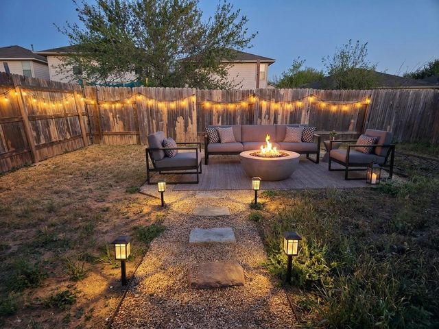 3209 Barksdale DR, Austin, TX 78725