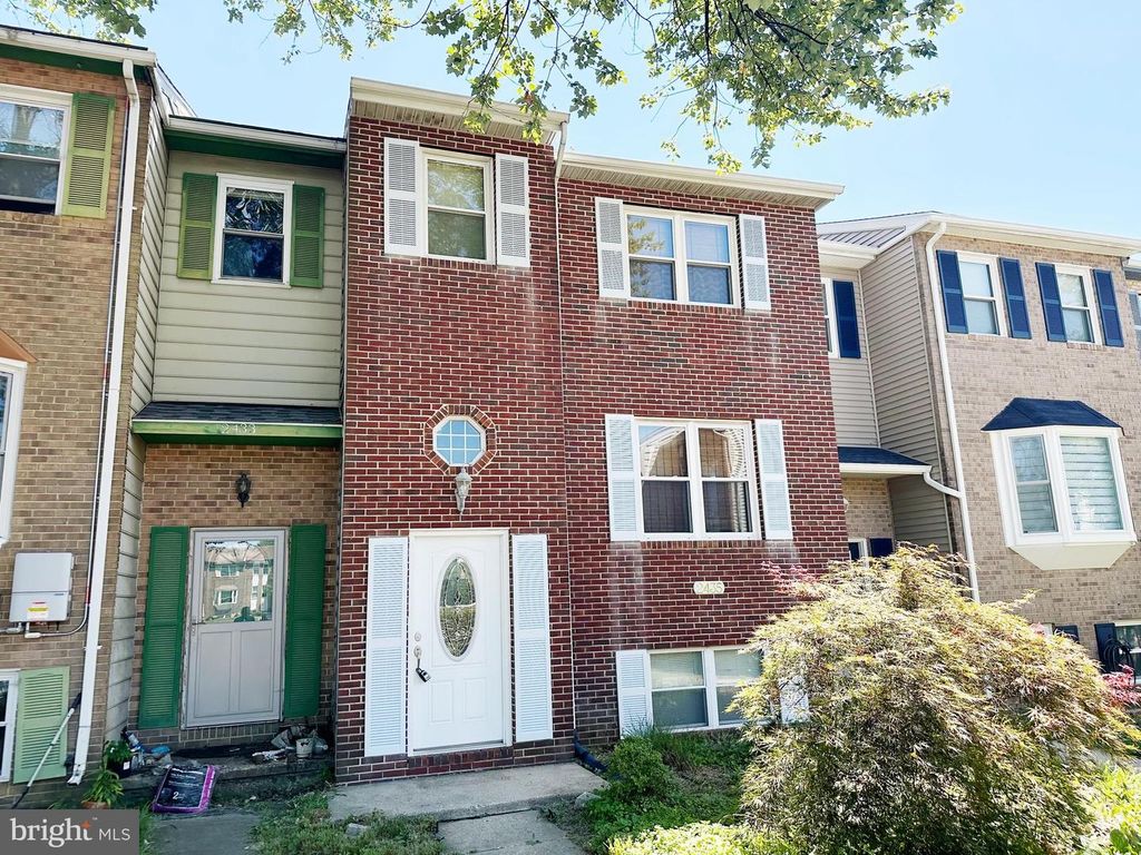 2435 VINEYARD LN, Crofton, MD 21114