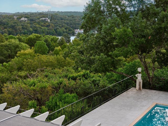5304 Maryanna DR, Austin, TX 78746