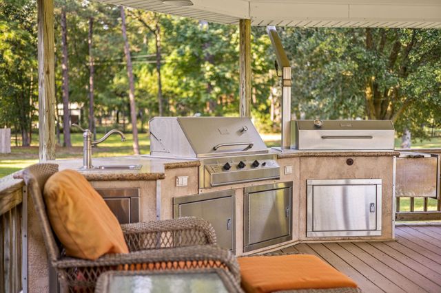 15050 Lake Paula Drive, Willis, TX 77318