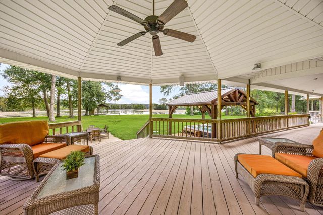 15050 Lake Paula Drive, Willis, TX 77318