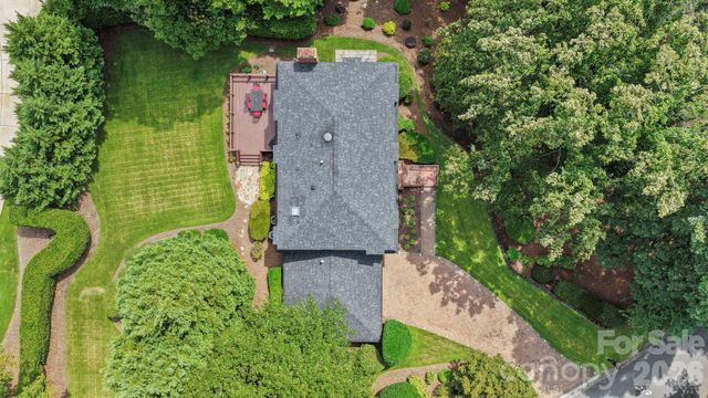 200 Keyhole Court, Cramerton, NC 28032