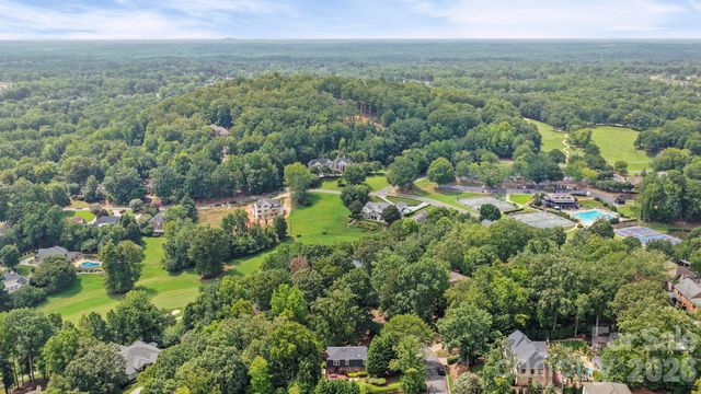 200 Keyhole Court, Cramerton, NC 28032