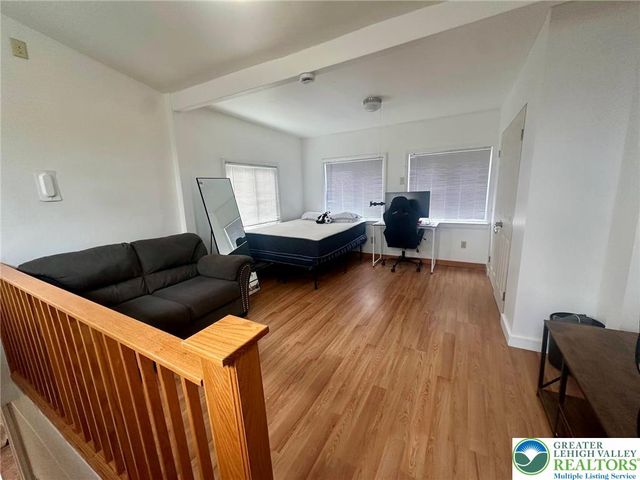 204 Shawnee Drive, Middle Smithfield Twp, PA 18302