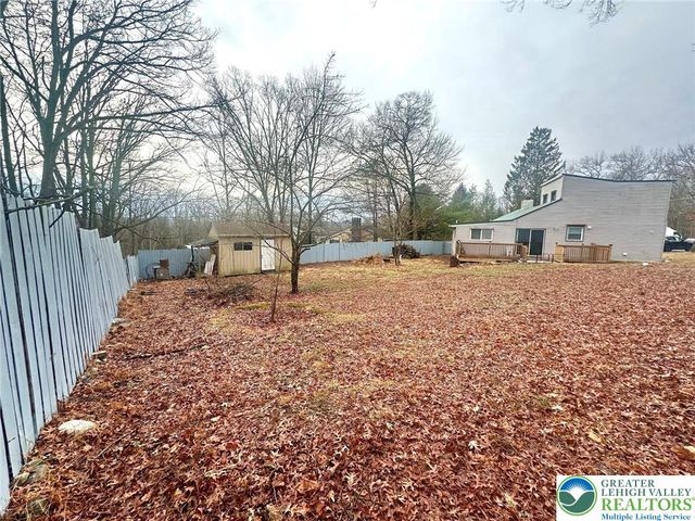 204 Shawnee Drive, Middle Smithfield Twp, PA 18302