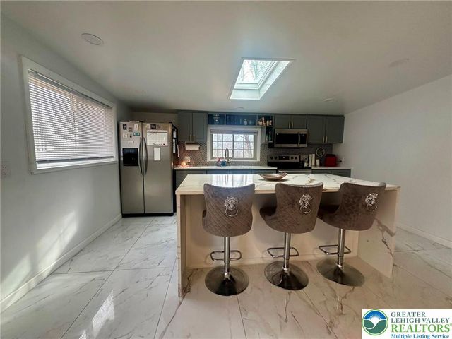 204 Shawnee Drive, Middle Smithfield Twp, PA 18302