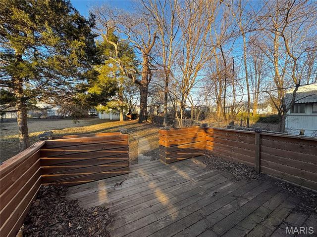 6935 Pernod Avenue, St Louis, MO 63139