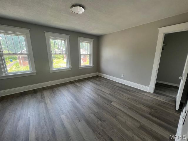 3826 Avondale Avenue, St Louis, MO 63121