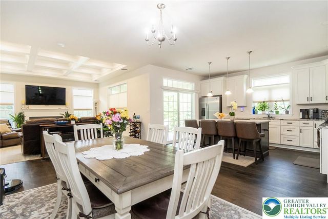 3697 Cottage Drive, Bethlehem City, PA 18020