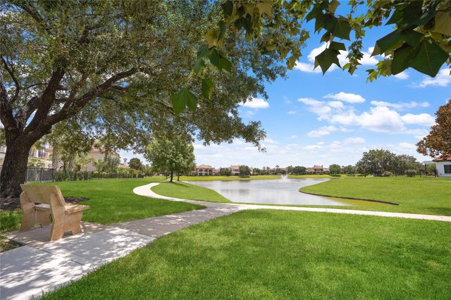 1826 Jade Hollow Lane, Houston, TX 77077