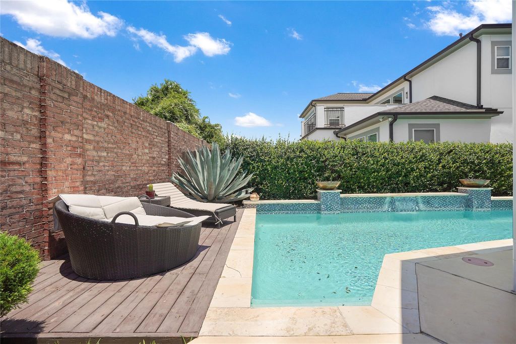 1826 Jade Hollow Lane, Houston, TX 77077