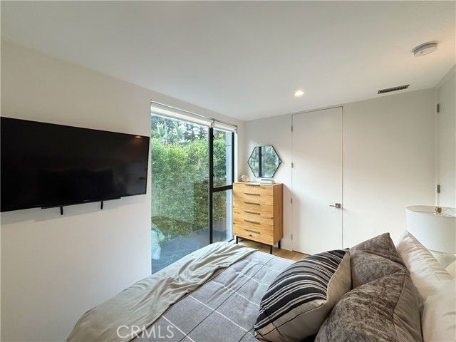 9844 Wanda Park, Beverly Hills, CA 90210