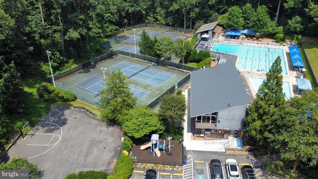 8322 STILL SPRING CT, Bethesda, MD 20817