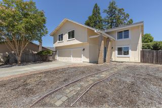 113 Greenridge Ct, Petaluma, CA 94952