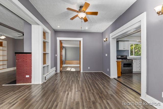 917 Jefferson Avenue, Grand Rapids, MI 49507