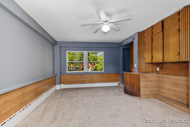917 Jefferson Avenue, Grand Rapids, MI 49507