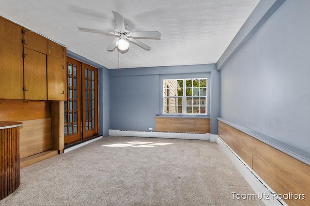 917 Jefferson Avenue, Grand Rapids, MI 49507