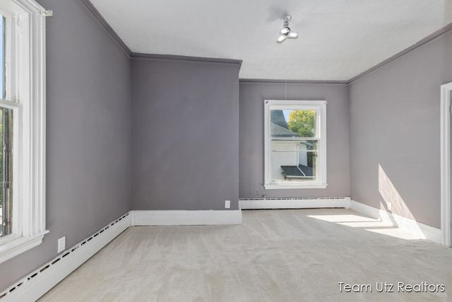 917 Jefferson Avenue, Grand Rapids, MI 49507