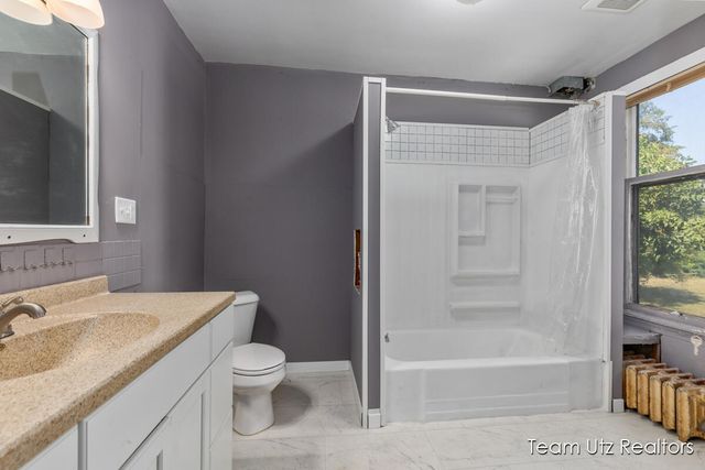 917 Jefferson Avenue, Grand Rapids, MI 49507