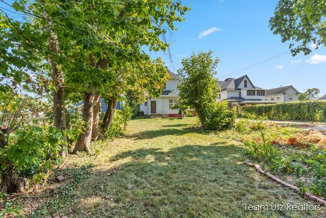 917 Jefferson Avenue, Grand Rapids, MI 49507