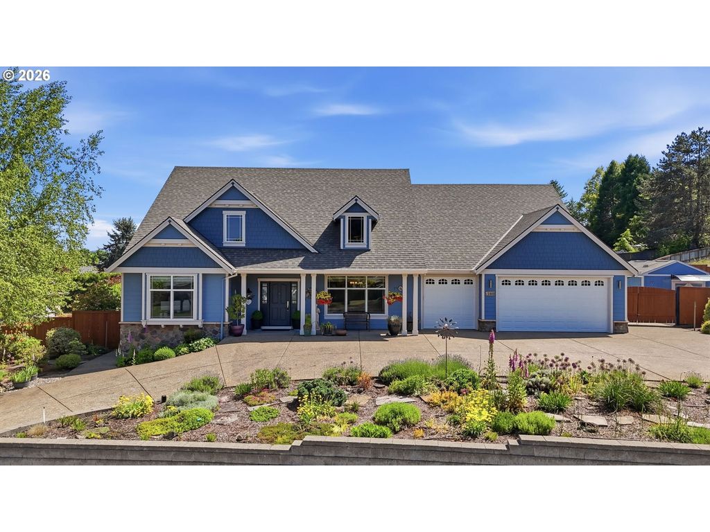 Image 1 of property listing at 2400 Nw WEST HILLS Dr, Mc Minnville, OR 97128