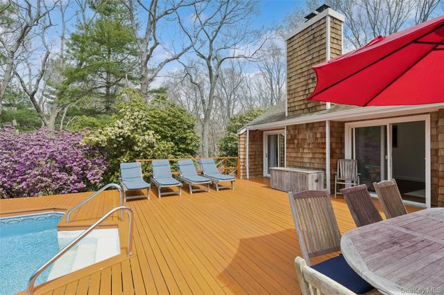 27 Ely Brook Road, East Hampton, NY 11937