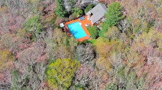 27 Ely Brook Road, East Hampton, NY 11937